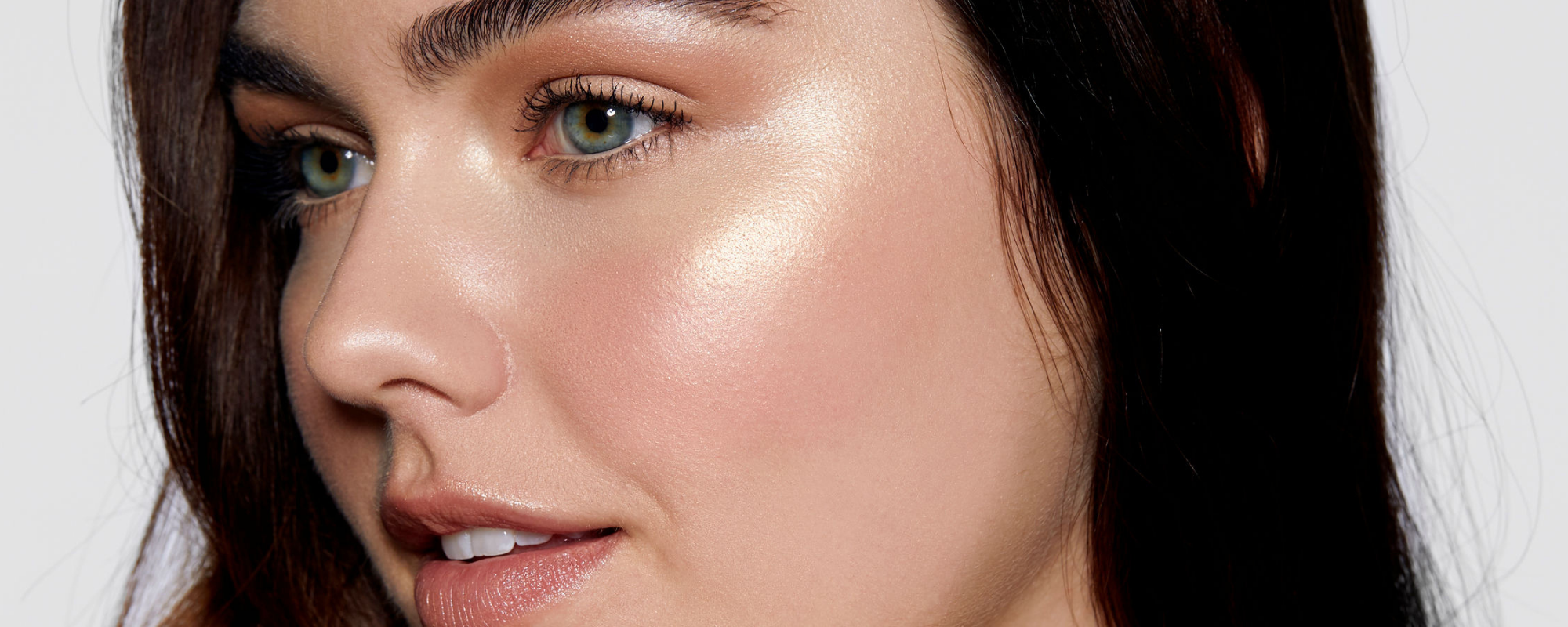 Find Your Shine: How To Apply Highlighter